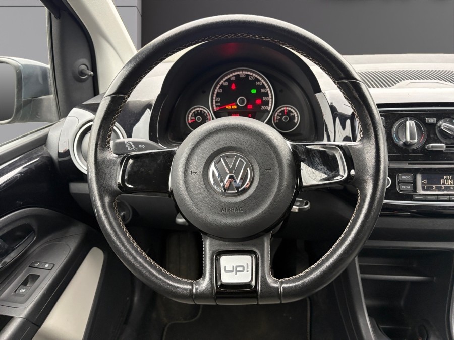 VOLKSWAGEN d'occasion UP! 1.0 de 2013 Champigny sur Marne (94)﻿