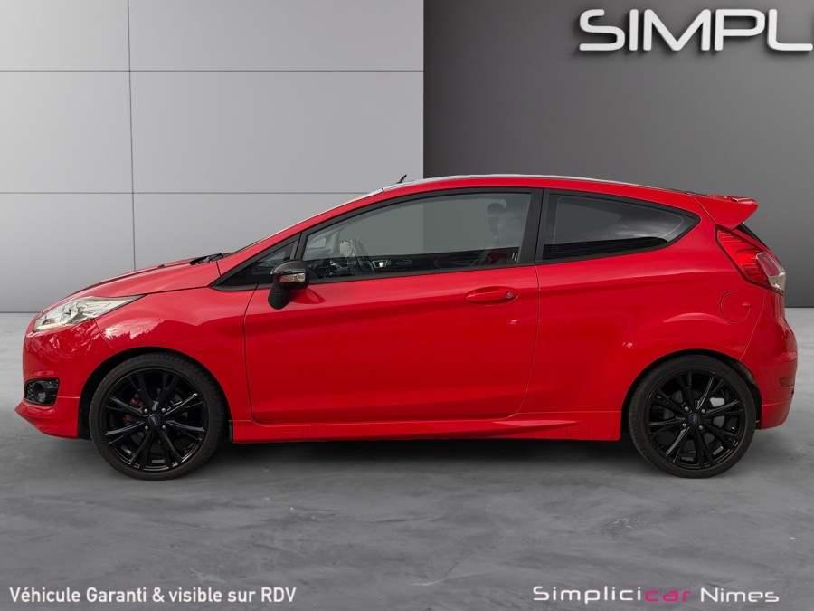 FORD d'occasion FIESTA 140 RED EDITION de 2015 Nîmes (30)﻿