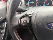 FORD d'occasion FIESTA 140 RED EDITION de 2015 Nîmes (30)﻿