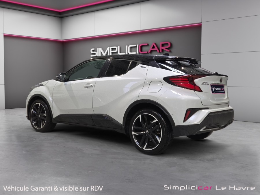 TOYOTA d'occasion CHR 2 HYBRIDE 184H DYNAMIC BUSINESS AUTO de 2023 Le
