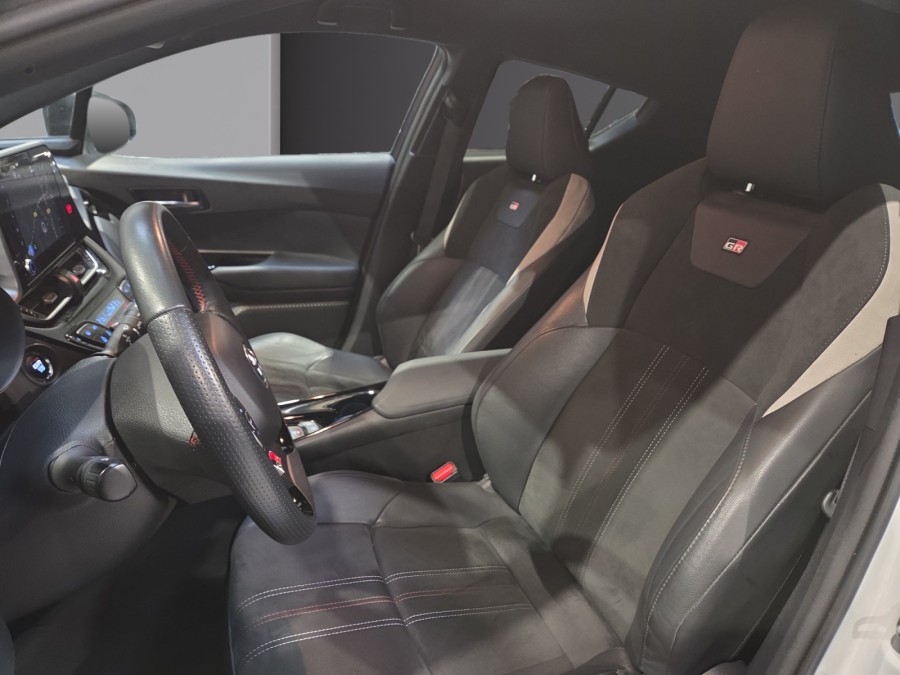 TOYOTA d'occasion CHR 2 HYBRIDE 184H DYNAMIC BUSINESS AUTO de 2023 Le