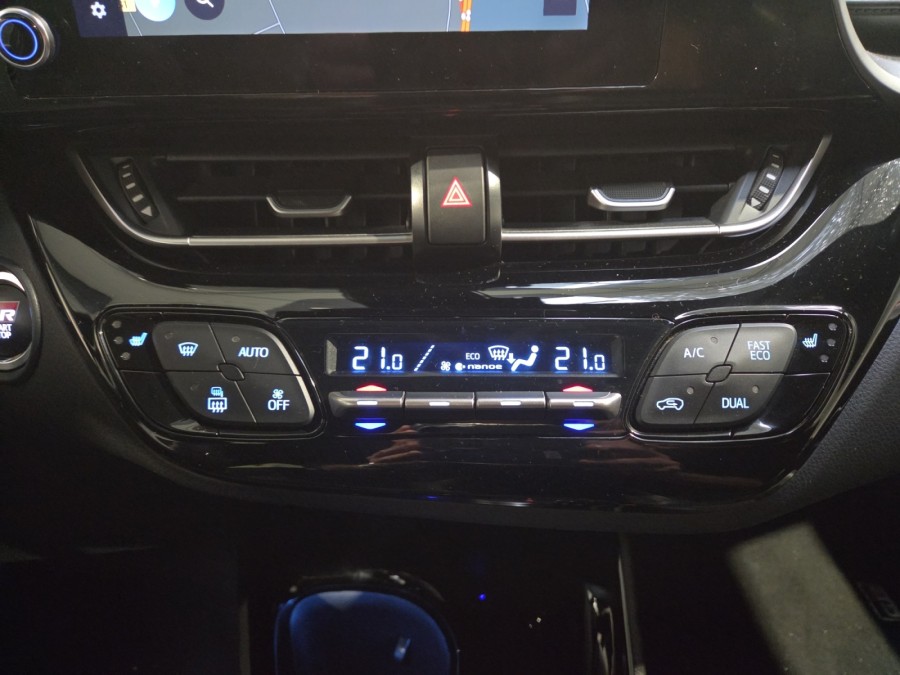 TOYOTA d'occasion CHR 2 HYBRIDE 184H DYNAMIC BUSINESS AUTO de 2023 Le