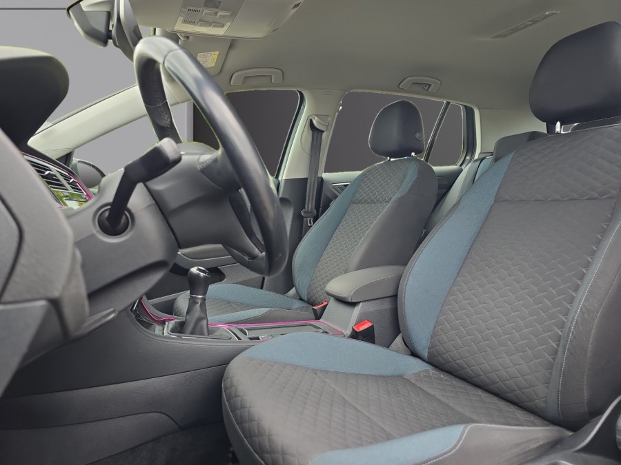 VOLKSWAGEN d'occasion GOLF 1.6 TDI 115ch FAP IQ.Drive Euro6d-T 5p de