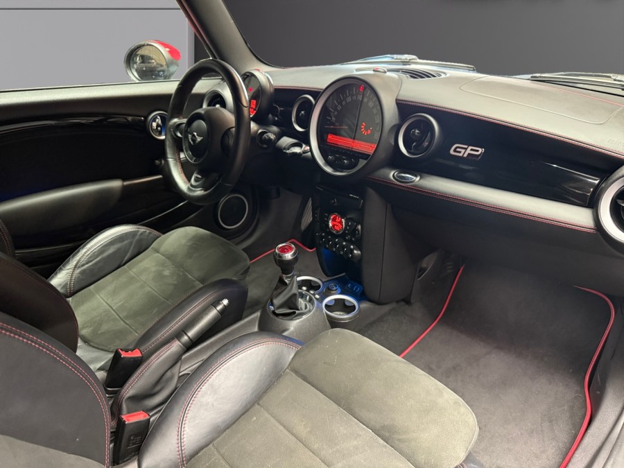 MINI d'occasion MINI JOHN COOPER WORKS 218 GPII de 2014 Pau (64)﻿