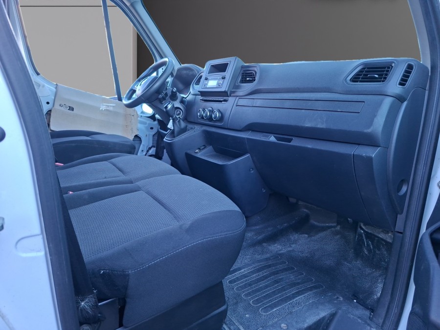RENAULT d'occasion MASTER F3500 L1H1 DCI 135 GRAND CONFORT de 2021