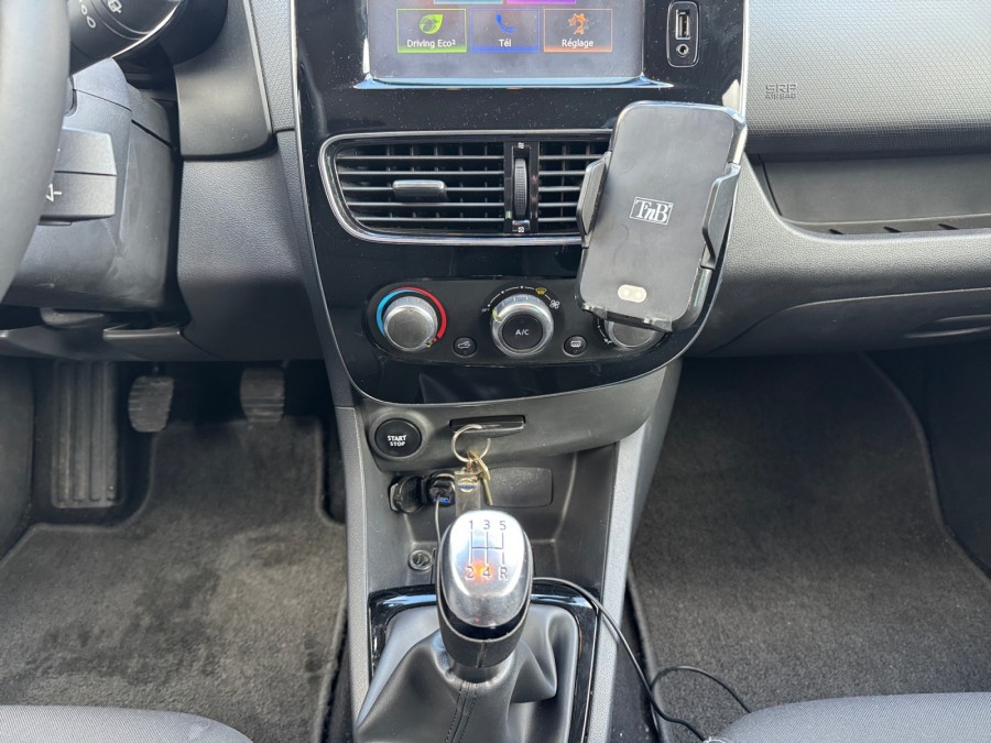 RENAULT d'occasion CLIO 1.2 16v 75ch Limited 5p de 2018 Orleans (45)﻿