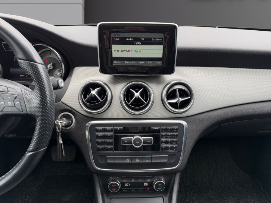 MERCEDES d'occasion CLA 220 CDI Sensation 7G-DCT de 2014 Orleans (45)﻿
