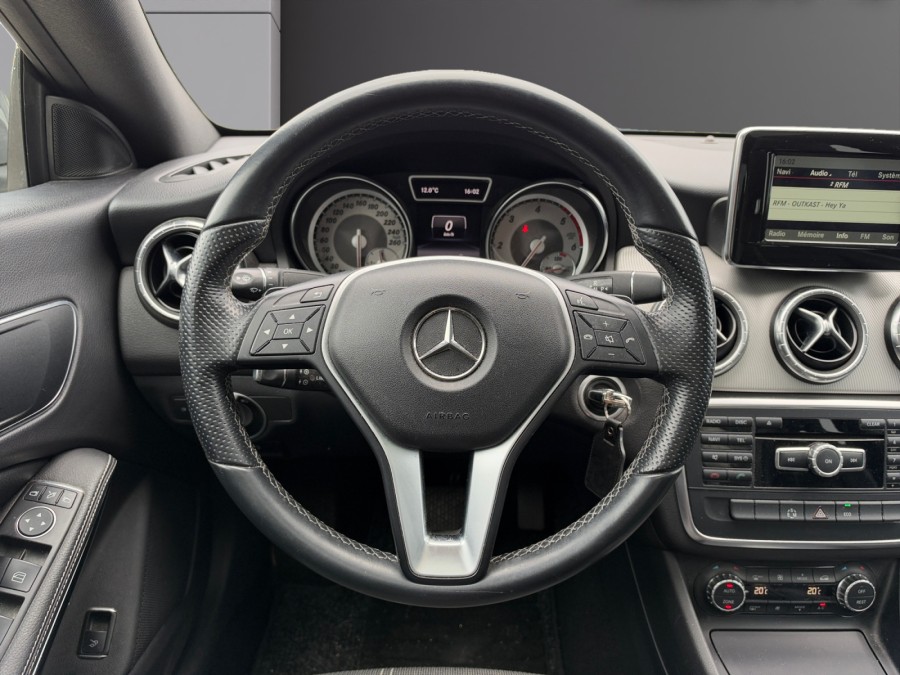 MERCEDES d'occasion CLA 220 CDI Sensation 7G-DCT de 2014 Orleans (45)﻿