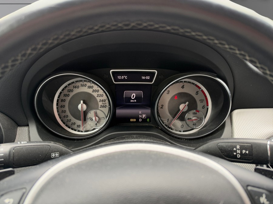 MERCEDES d'occasion CLA 220 CDI Sensation 7G-DCT de 2014 Orleans (45)﻿