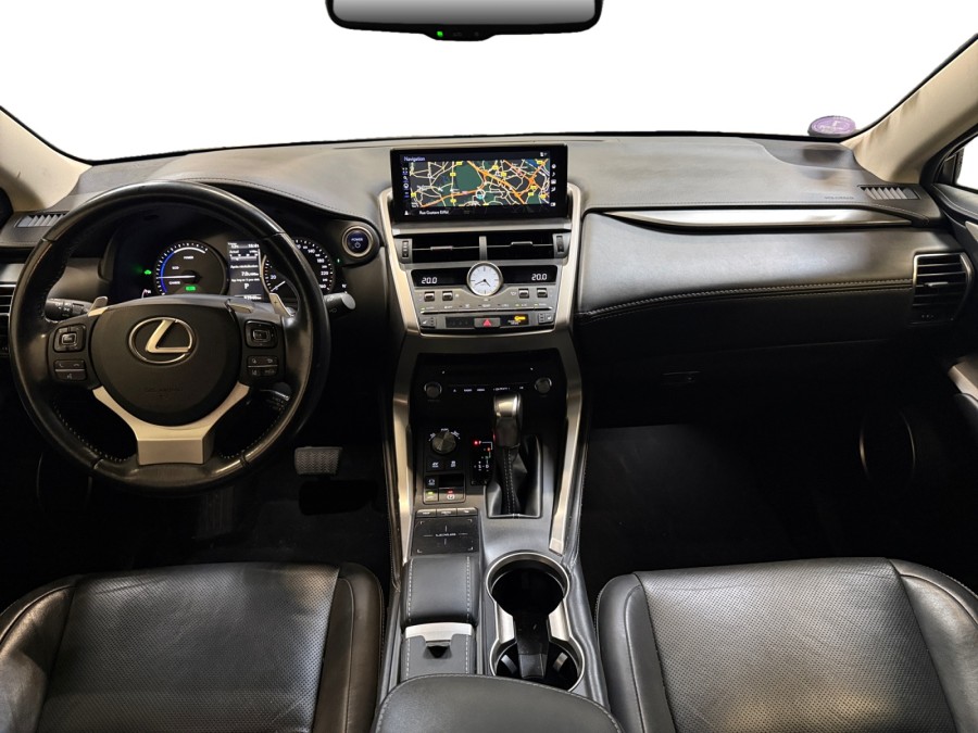 LEXUS d'occasion NX300H 2.5 HYBRIDE 4WD LUXE de 2019 Bretigny Sur