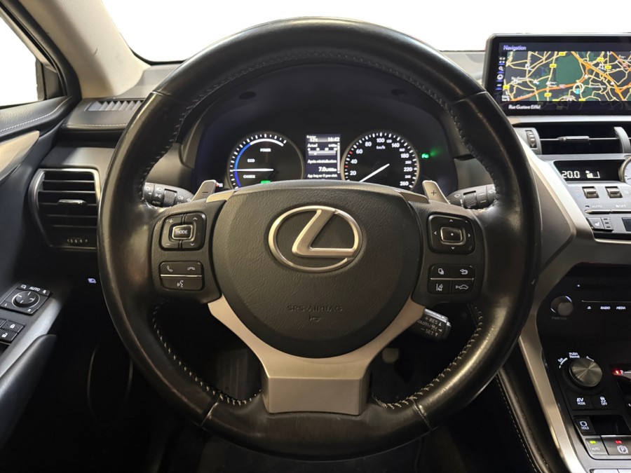 LEXUS d'occasion NX300H 2.5 HYBRIDE 4WD LUXE de 2019 Bretigny Sur