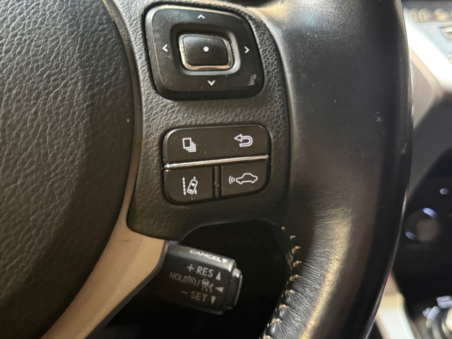 LEXUS d'occasion NX300H 2.5 HYBRIDE 4WD LUXE de 2019 Bretigny Sur