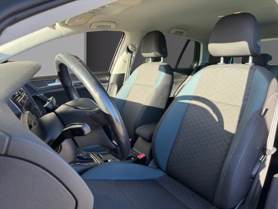 VOLKSWAGEN d'occasion GOLF 1.5 TSI EVO 150ch IQ.Drive DSG7 Euro6d-T