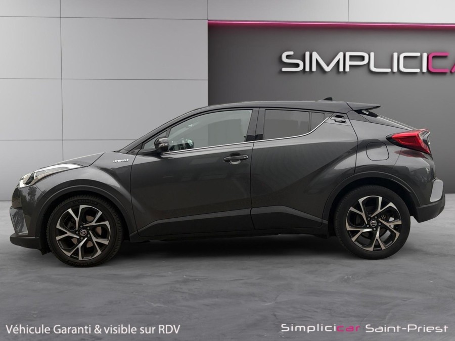 TOYOTA d'occasion C-HR 122h Edition 2WD E-CVT RC18 de 2019 Lyon St