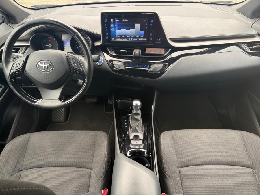 TOYOTA d'occasion C-HR 122h Edition 2WD E-CVT RC18 de 2019 Lyon St
