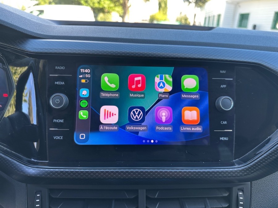VOLKSWAGEN d'occasion T-CROSS 1.0 TSI 95 LIFE TECH de 2022 Salon de
