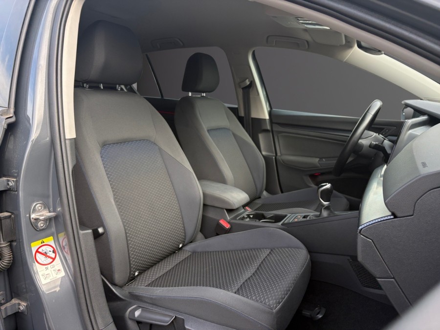 VOLKSWAGEN d'occasion GOLF 2.0 TDI SCR 115ch  Life 1st de 2021 Lyon