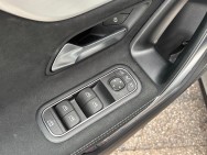 MERCEDES d'occasion CLASSE A MERCEDES CLASSE A 220 AMG LINE de 2025