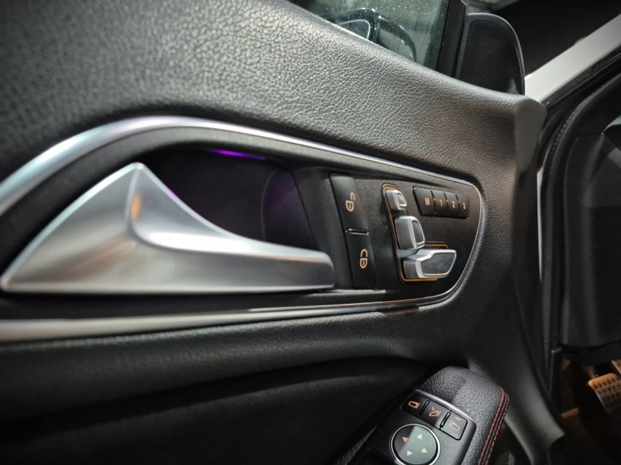 MERCEDES d'occasion CLA 180 FASCINATION de 2018 Magny-en-Vexin (95)﻿