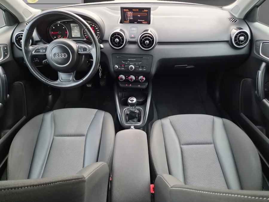 AUDI d'occasion A1 1.6 TDI 105 AMBIENTE de 2011 Colmar (68)﻿