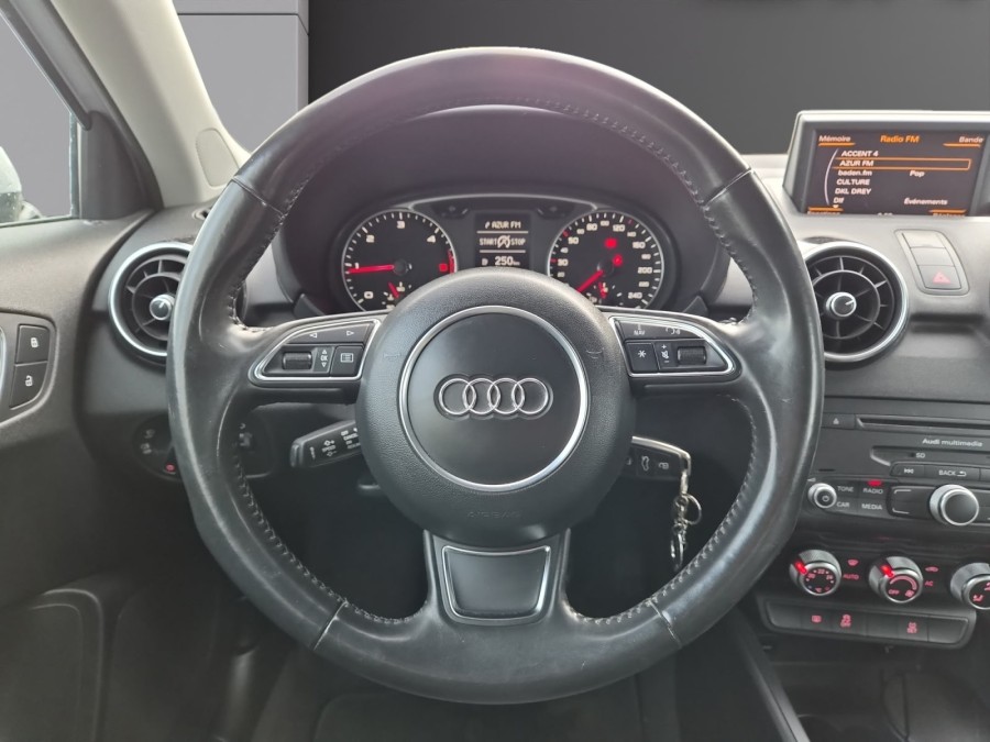 AUDI d'occasion A1 1.6 TDI 105 AMBIENTE de 2011 Colmar (68)﻿
