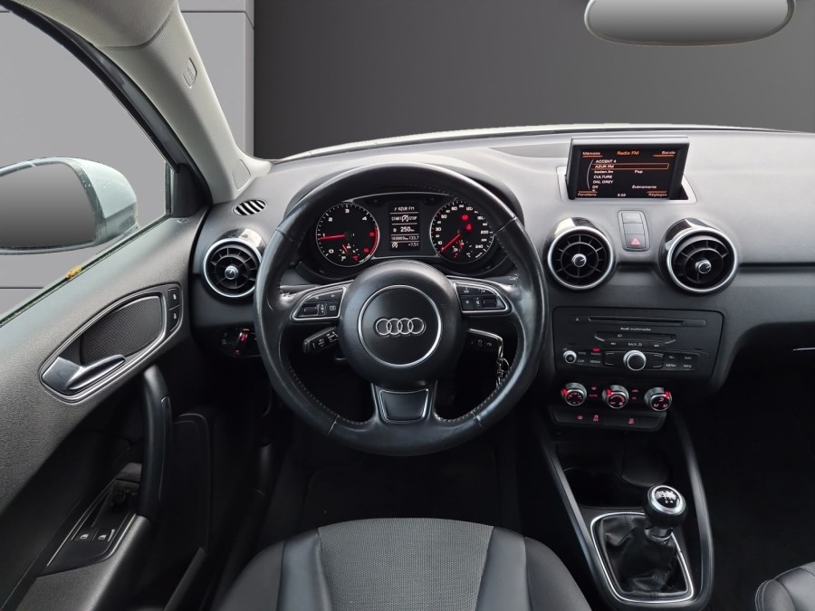 AUDI d'occasion A1 1.6 TDI 105 AMBIENTE de 2011 Colmar (68)﻿