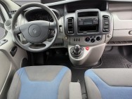 RENAULT d'occasion TRAFIC 2 DCI 115 FAP PASSENGER EXECUTIVE L2H1 1.2