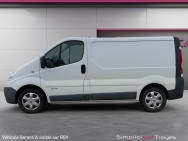 RENAULT d'occasion TRAFIC 2 DCI 115 FAP PASSENGER EXECUTIVE L2H1 1.2