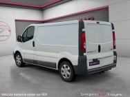 RENAULT d'occasion TRAFIC 2 DCI 115 FAP PASSENGER EXECUTIVE L2H1 1.2