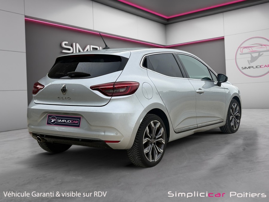 RENAULT d'occasion CLIO V 1.3 TCE 130 INTENS EDC de 2019 Poitiers
