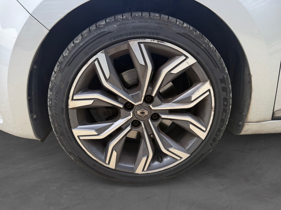 RENAULT d'occasion CLIO V 1.3 TCE 130 INTENS EDC de 2019 Poitiers