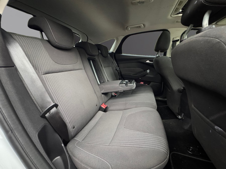 FORD d'occasion FOCUS 2000 TDCI 140 TITANIUM X POWERSHIFT de 2012