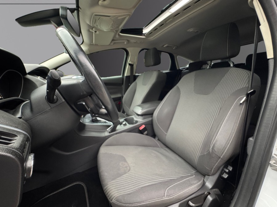 FORD d'occasion FOCUS 2000 TDCI 140 TITANIUM X POWERSHIFT de 2012