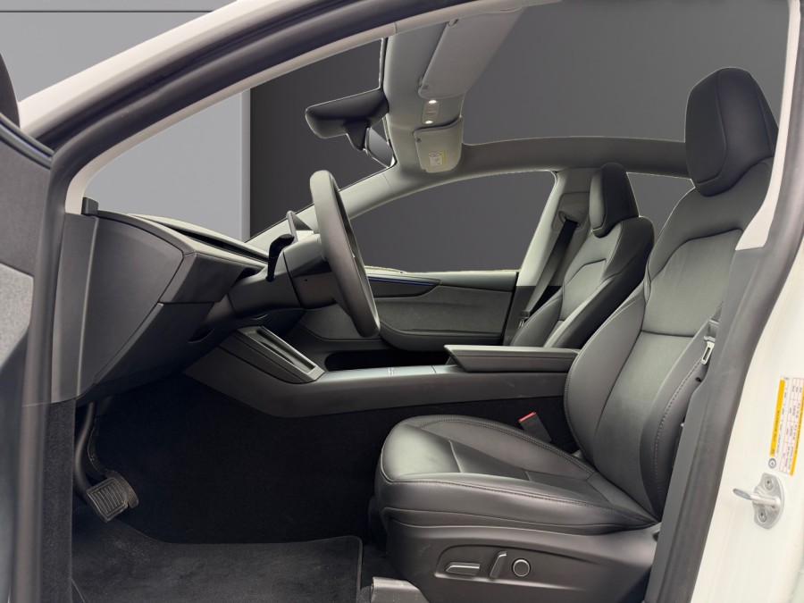 TESLA d'occasion MODEL Y STANDARD LONG RANGE de 2025 Rennes (35)﻿