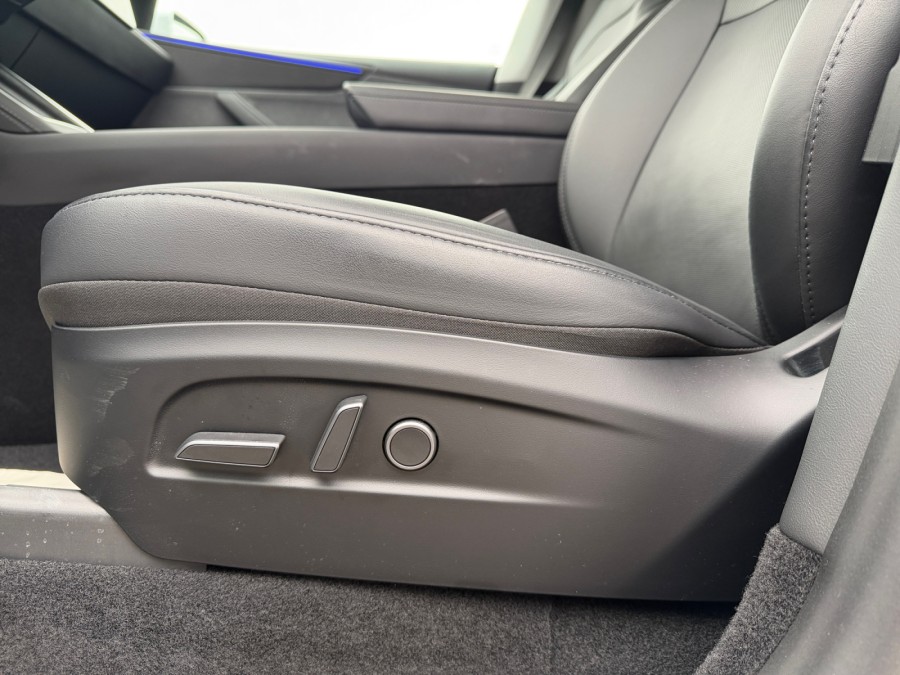 TESLA d'occasion MODEL Y STANDARD LONG RANGE de 2025 Rennes (35)﻿