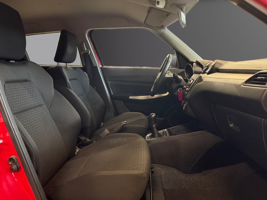SUZUKI d'occasion SWIFT 1.2 DUALJET HYBRID PRIVILEGE PH2 de 2023