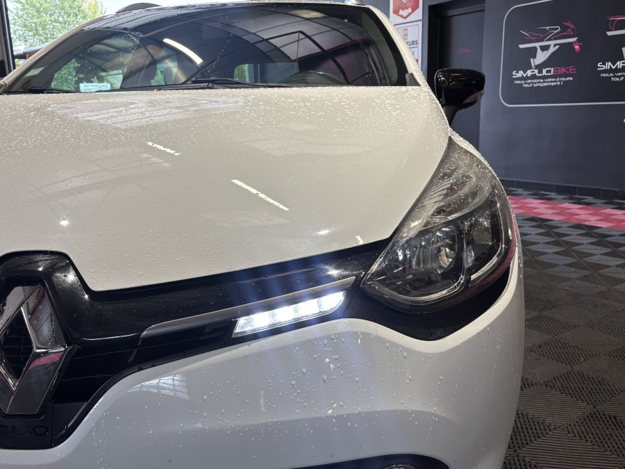 RENAULT d'occasion CLIO IV CLIO IV ESTATE 0.9 TCe 90 de 2016 Aix Les