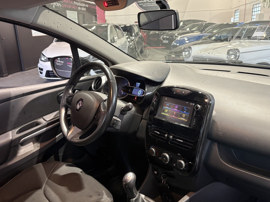 RENAULT d'occasion CLIO IV CLIO IV ESTATE 0.9 TCe 90 de 2016 Aix Les