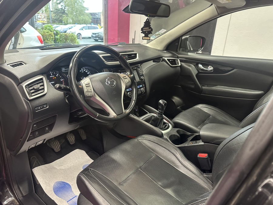 NISSAN d'occasion QASHQAI 1.5 dCi 110ch Tekna de 2016 Villebon Sur