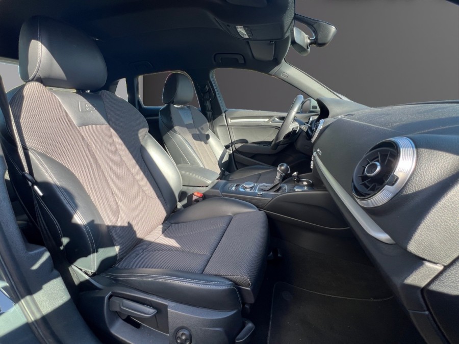 AUDI d'occasion A3 35 TDI 150ch S line S tronic 7 de 2020 Toulon