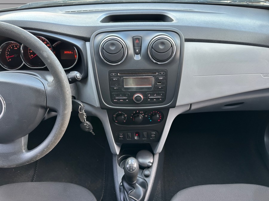 DACIA d'occasion SANDERO 1.2 16V 75 de 2014 Lorient (56)﻿