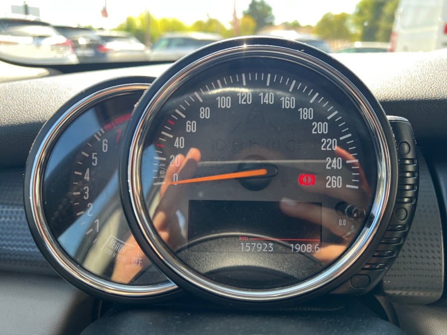 MINI d'occasion MINI Cooper 136ch de 2015 Toulon Ouest (83)﻿