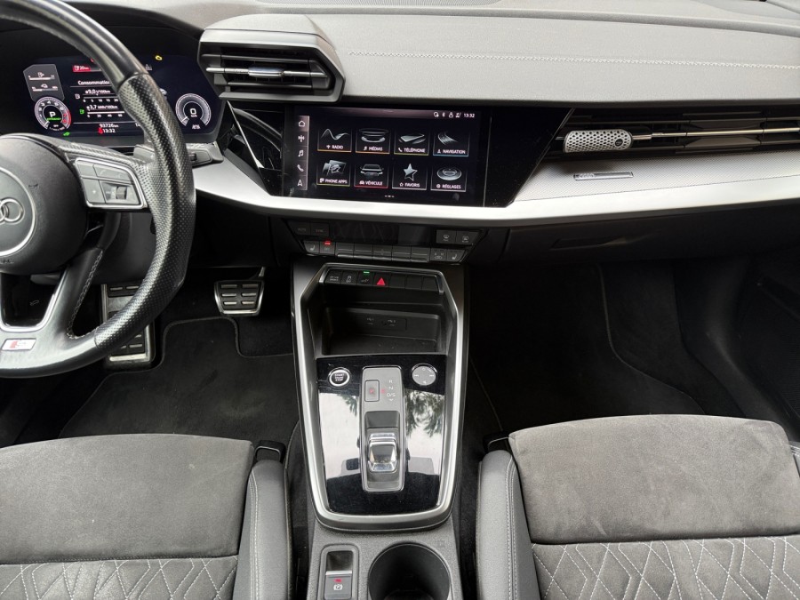AUDI d'occasion A3 1.4 45-TFSI E 245 S LINE S TRONIC de 2021 Cannes