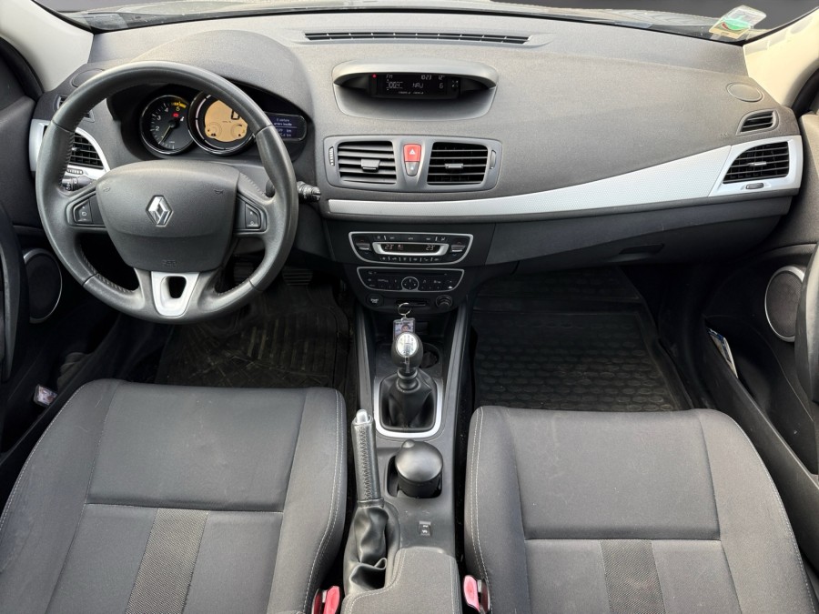 RENAULT d'occasion MEGANE 1.5 DCI 110 DYNAMIC de 2010 Salon de