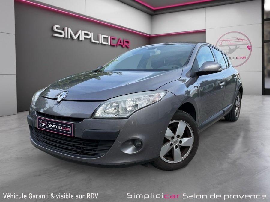 RENAULT d'occasion MEGANE 1.5 DCI 110 DYNAMIC de 2010 Salon de
