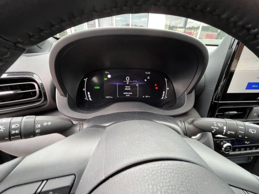 TOYOTA d'occasion YARIS CROSS 130H DESIGN de 2025 Limoges (87)﻿