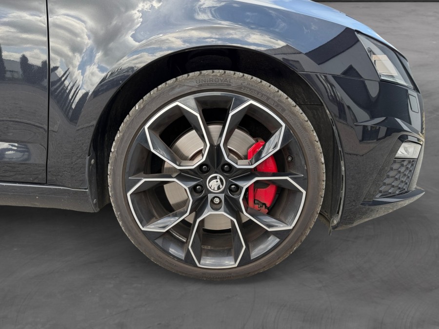 SKODA d'occasion OCTAVIA COMBI 2.0 TSI 245 RS DSG de 2019 Orleans