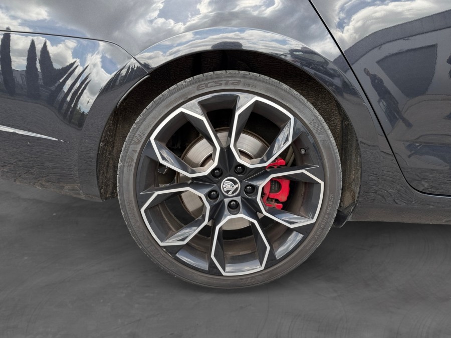 SKODA d'occasion OCTAVIA COMBI 2.0 TSI 245 RS DSG de 2019 Orleans