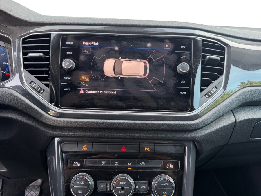VOLKSWAGEN d'occasion T-ROC 1.5 TSI 150 CARAT de 2018 Salon de