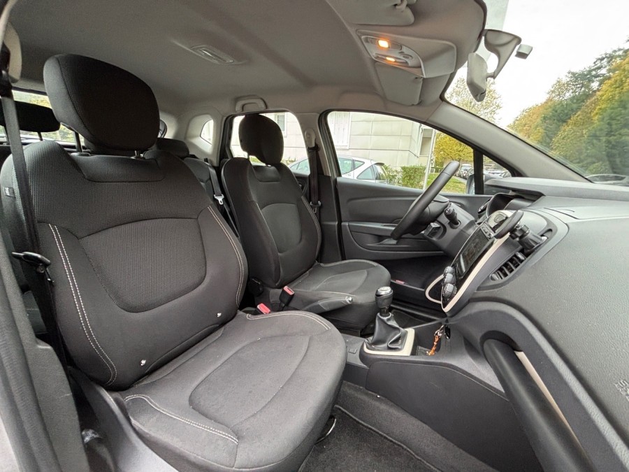 RENAULT d'occasion CAPTUR 1.5 DCI 90 LIFE de 2019 Vaucresson (92)﻿